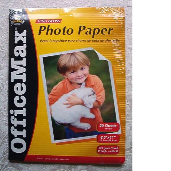 OfficeMax 8.5" x 11" High Gloss Photo Paper (Pack of 20 Sheets) - Picture 1 of 1